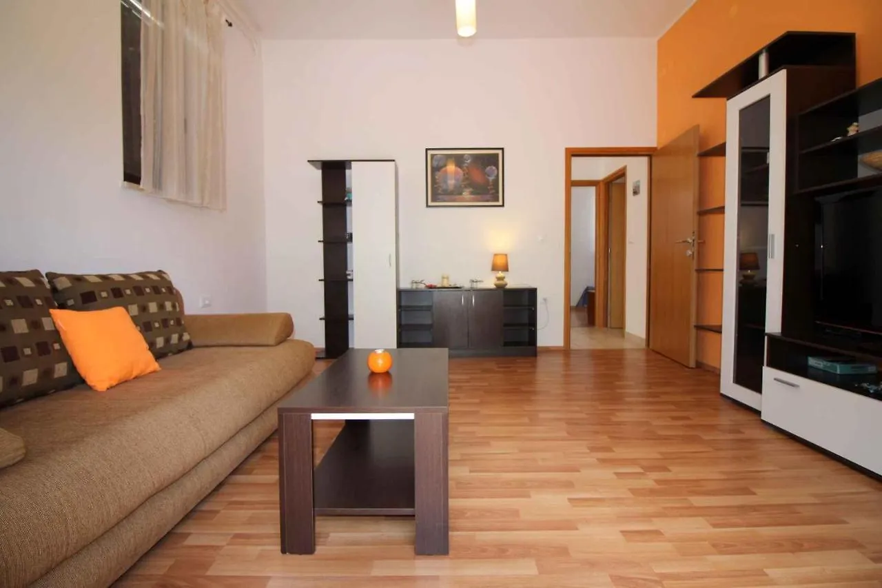 Apartment In Porec/Istrien 10068  Poreč