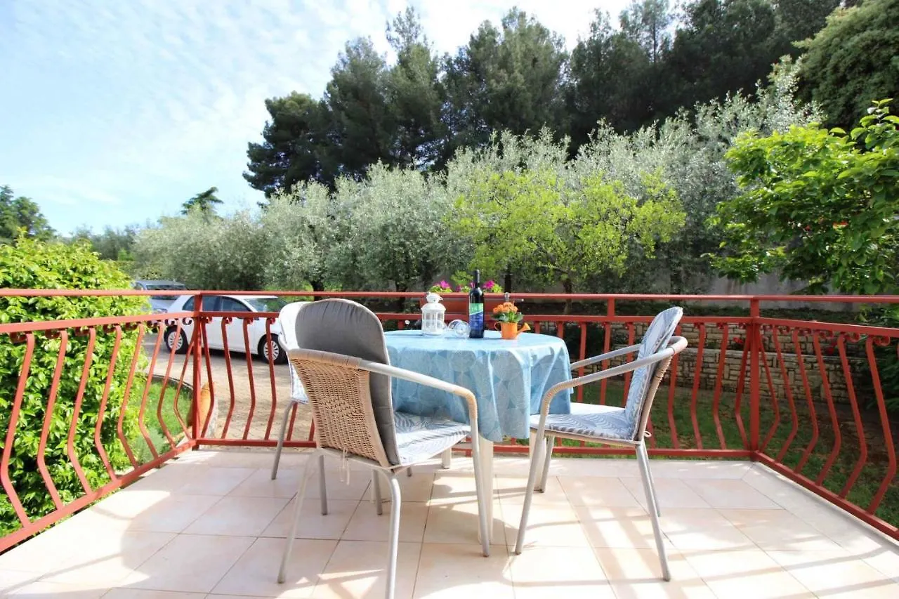 Apartment In Porec/Istrien 10068