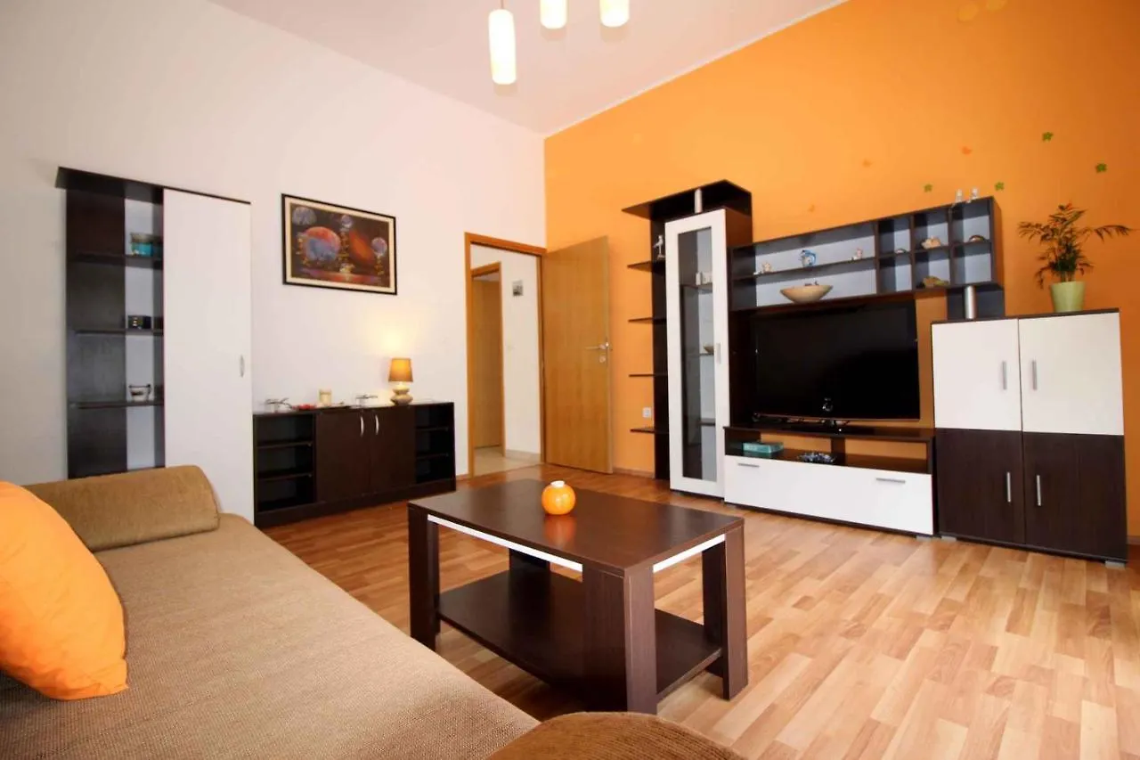 Apartment In Porec/Istrien 10068 Croacia